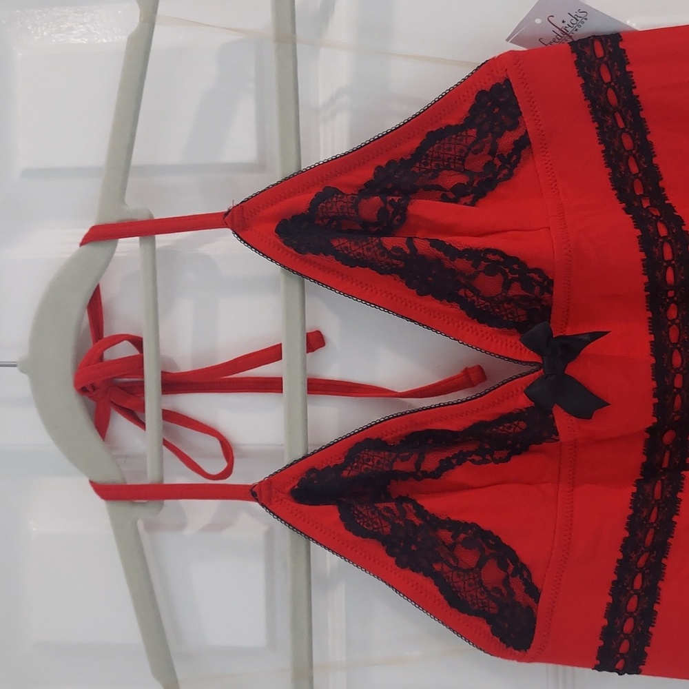 Halter Style Slip - Picture 2 of 5